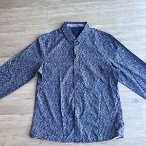 7Diamonds Blue Floral Button-Up Shirt